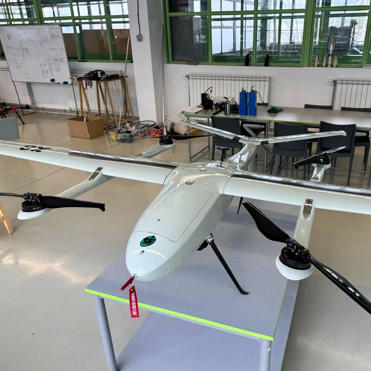 Defender 120 – Tactical VTOL Recon Drone